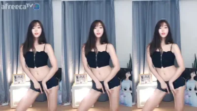 BJ Choi Seulgi {BJ최슬기} ~ Hello Venus Sticky Sticky + Wiggle Wiggle cover dance 3