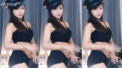 BJ Choi Seulgi {BJ최슬기} ~ Hello Venus Sticky Sticky + Wiggle Wiggle cover dance 4