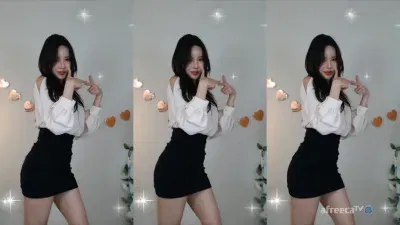 BJ Soyoon {BJ내가소윤이야} ~ Rollin + No.9 cover dance 2