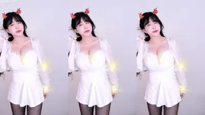 2023-12-25_02-33-16 – kkkku96 – BJ 민가유-秀人集