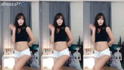 BJ Choi Seulgi {BJ최슬기} ~ ZICO EUREKA sexy dance 1