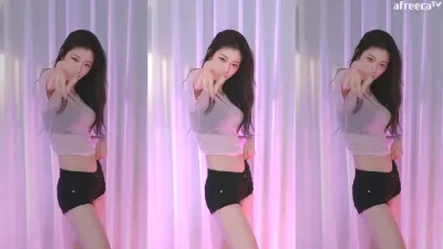 Sara (d사라b) - JYP Honey cover dance 1