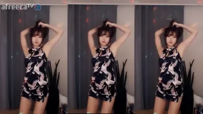 BJ Choi Seulgi {BJ최슬기} ~ Party Train + Samsara sexy dance 4